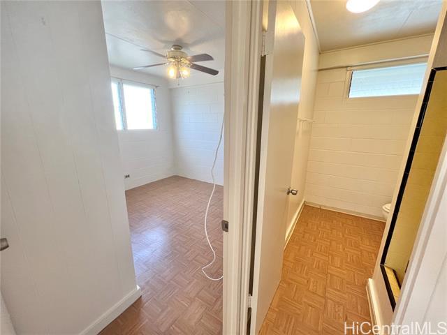 Foto del edificio - 1718 Colburn St