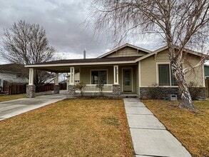 Building Photo - 634 Rock Island Dr