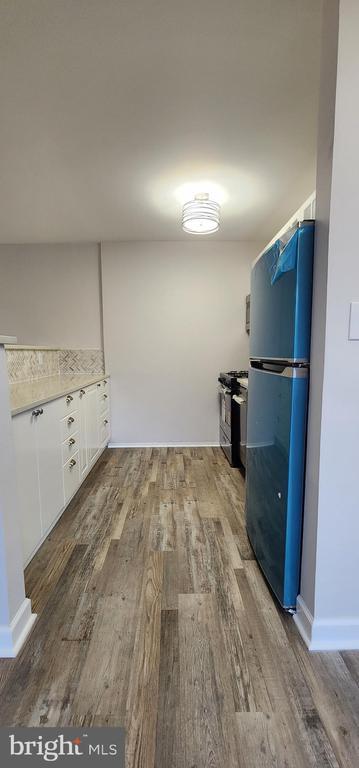 Building Photo - 1600 Renate Dr