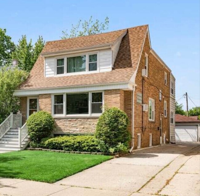 Foto del edificio - 5454 W Windsor Ave