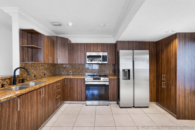 Foto del edificio - 242 W 19th St
