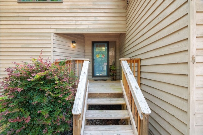 Building Photo - 3 Bedroom Home in Mechanicsville ***Availa...