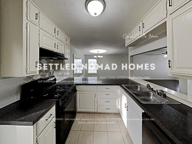 Building Photo - Mckinney Duplex