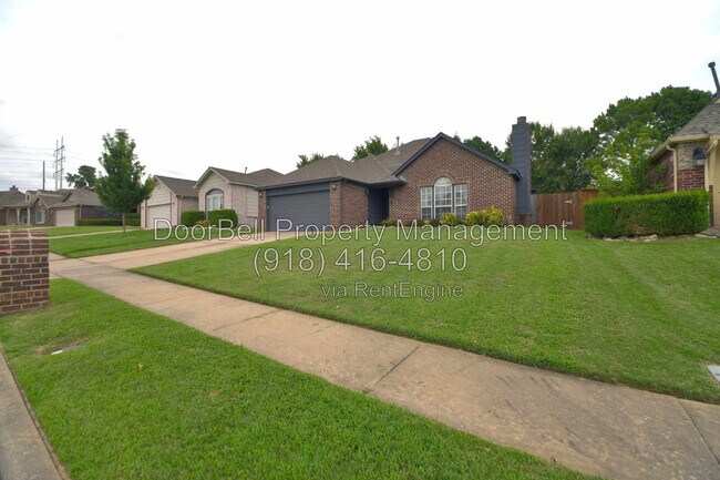 Foto del edificio - 11621 S Mulberry Ln