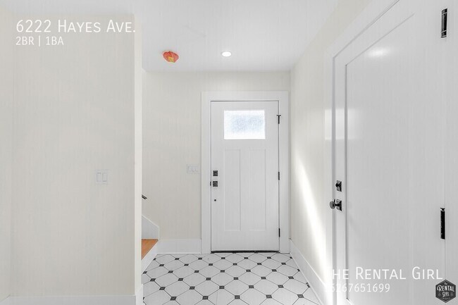 Foto del edificio - 6222 Hayes Ave