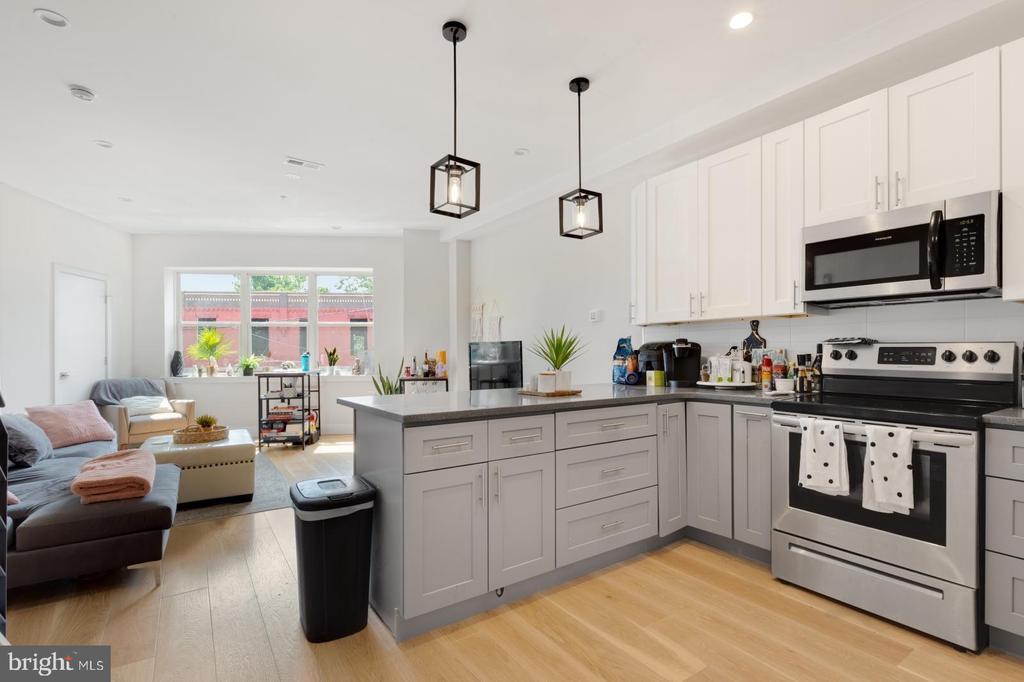Foto principal - 1702 Point Breeze Ave