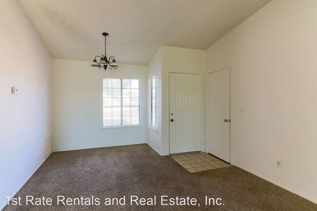 Building Photo - 3 br, 2 bath House - 2077 Yucateca St