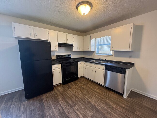 Photo - 162/164 Michele Dr Apartment