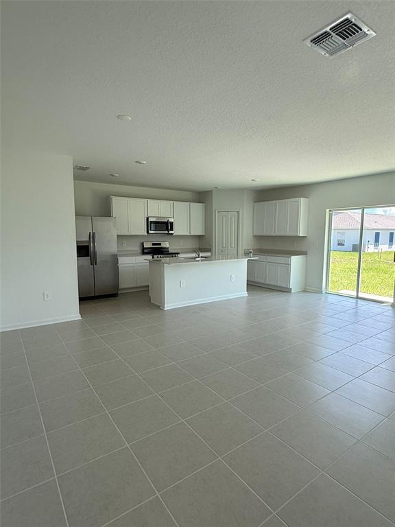 Foto del edificio - 3767 Bergamot Blvd