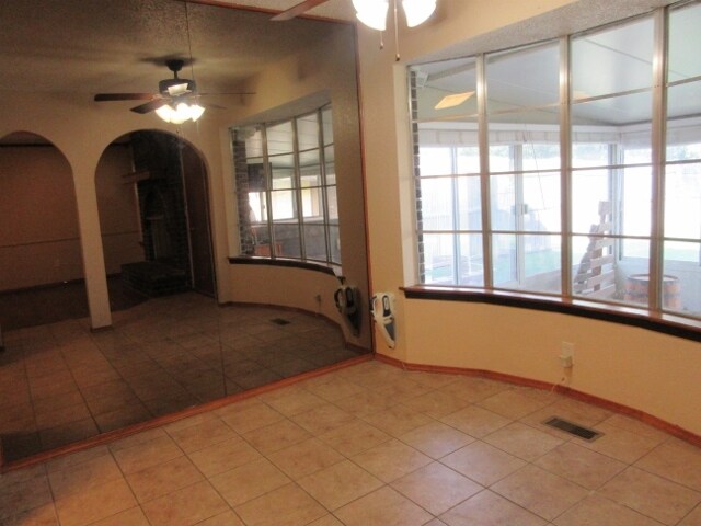 Building Photo - 249 Beard Dr
