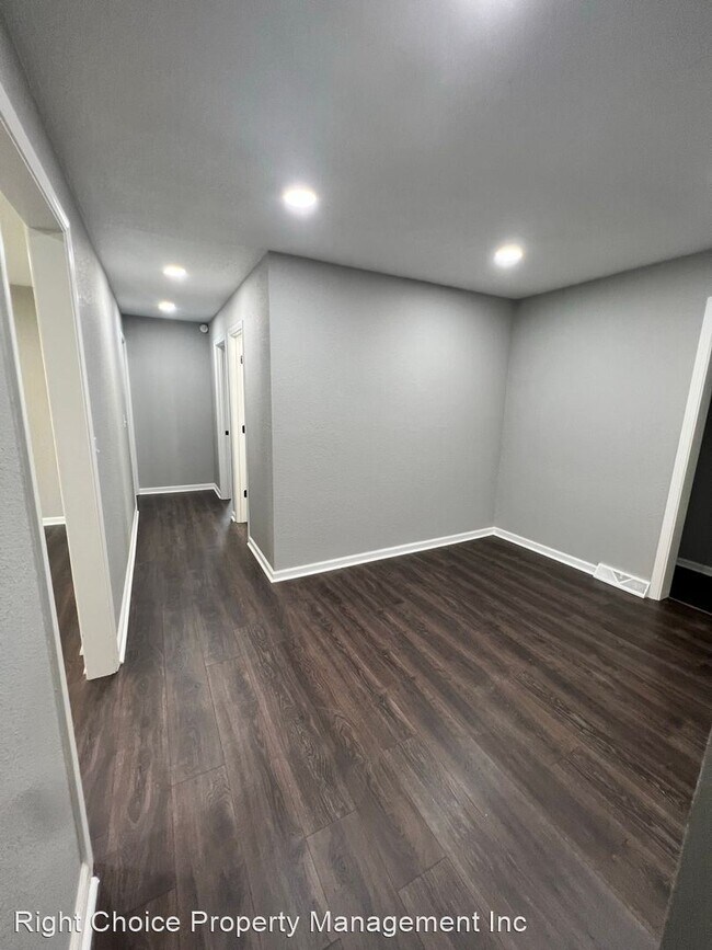 Foto del edificio - 3 br, 2 bath House - 612 S Shaw