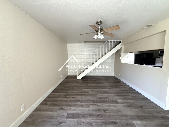 Foto del edificio - Updated 2bd/1ba Foothill Farms Condo with ...