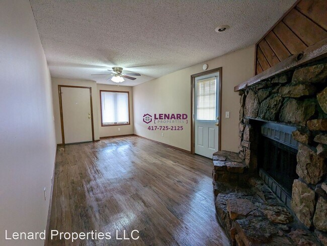 Building Photo - 3 br, 1.5 bath House - 2616 W Farm Rd. 164