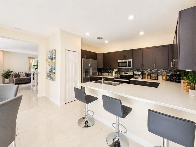 Foto del edificio - 10545 W 32nd Ln