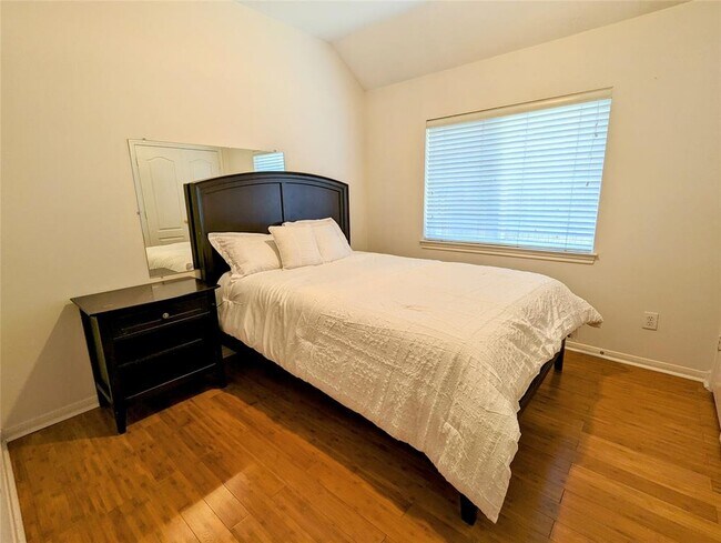 Building Photo - 18218 Eden Trails Ln