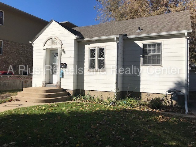 Primary Photo - Cute 2 BD home for rent