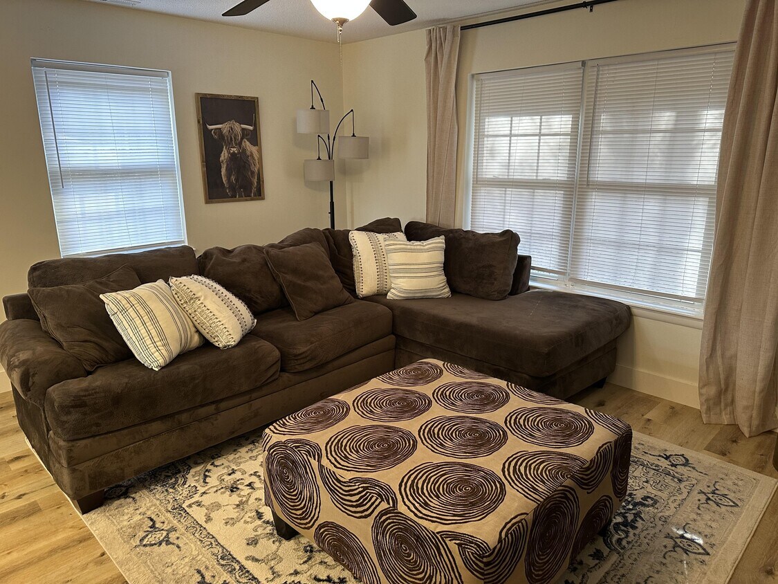 Foto principal - 2765 Tanglewood Dr