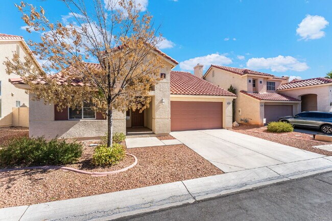 Foto del edificio - 8712 Cypresswood Ave