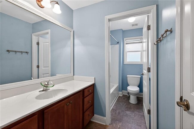 Building Photo - 4102 Creekrun Cir