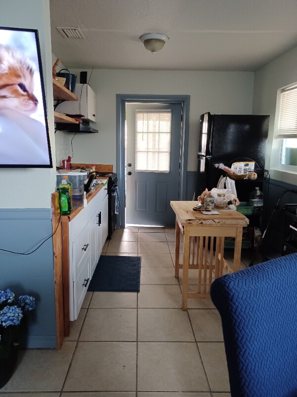 Foto principal - 2853 17th Ave N