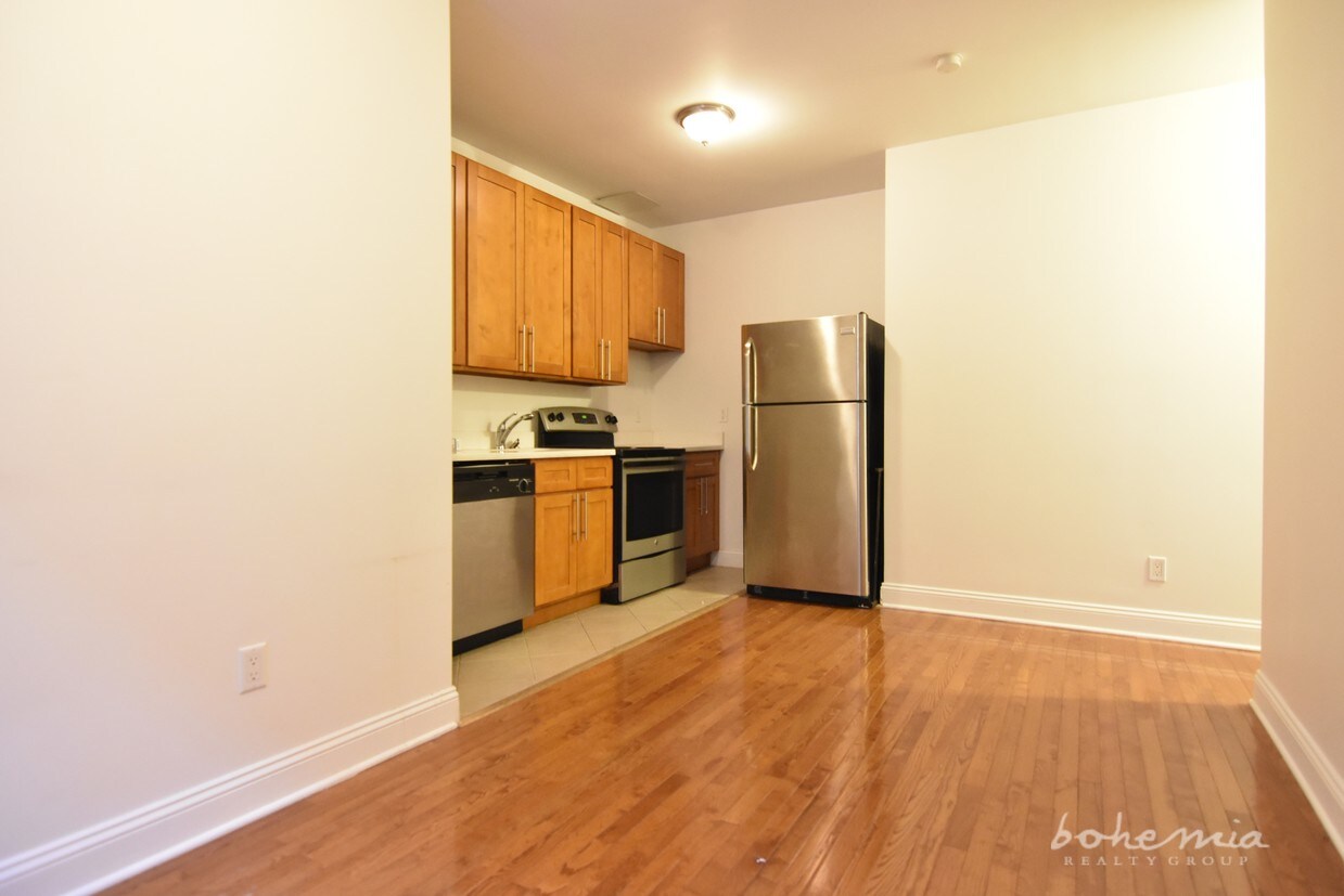 Foto principal - 75 Fort Washington Ave