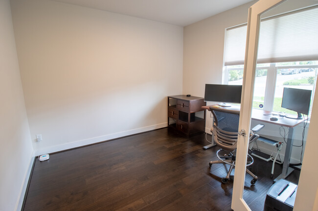 Foto del edificio - 26647 NE Boyd Way