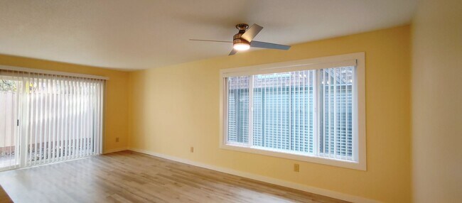 Foto del edificio - 2316-2318-2318 SE Clinton St