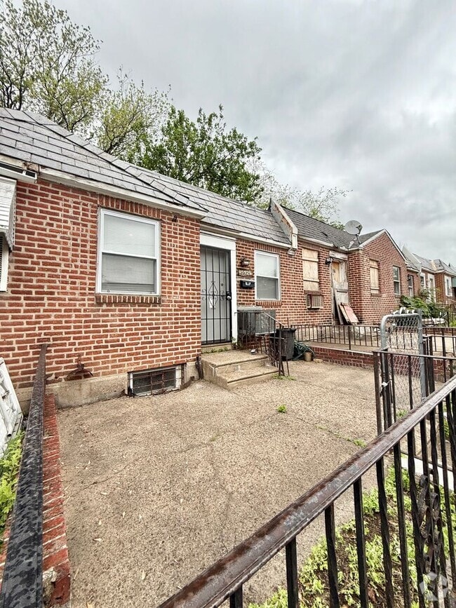 Building Photo - 5529 Wheeler St