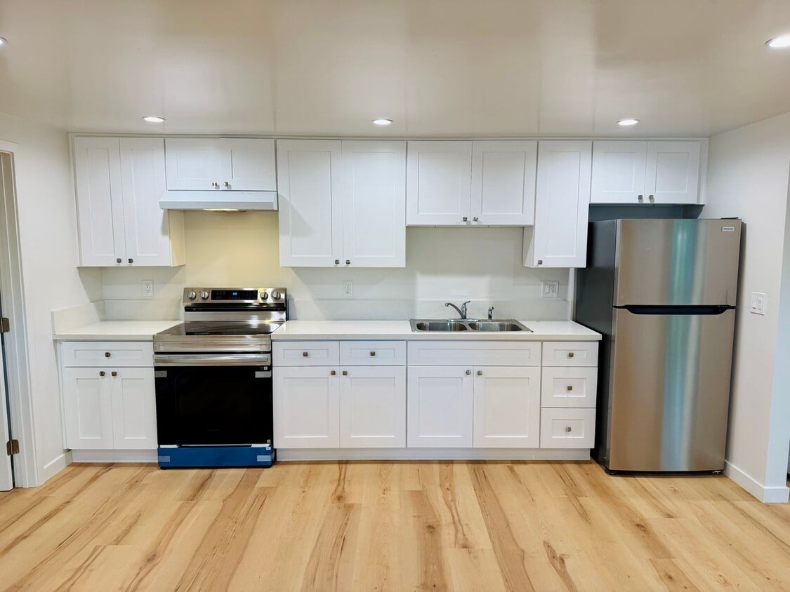 Foto principal - 2922 8th Ave