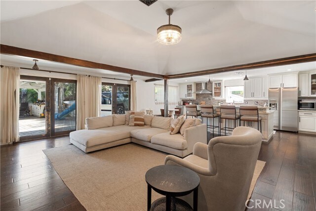 Building Photo - 3791 Multiview Dr