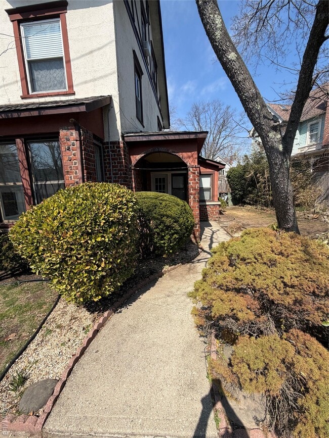 Foto del edificio - 65 Summit Ave