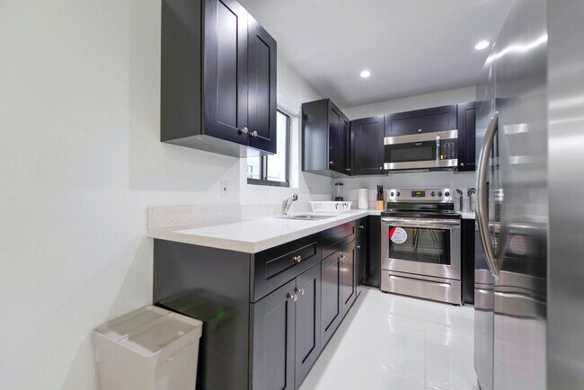 Foto del edificio - 2241 NW 50th St