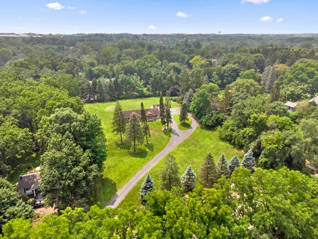 Building Photo - 46105 W Seven Mile Rd