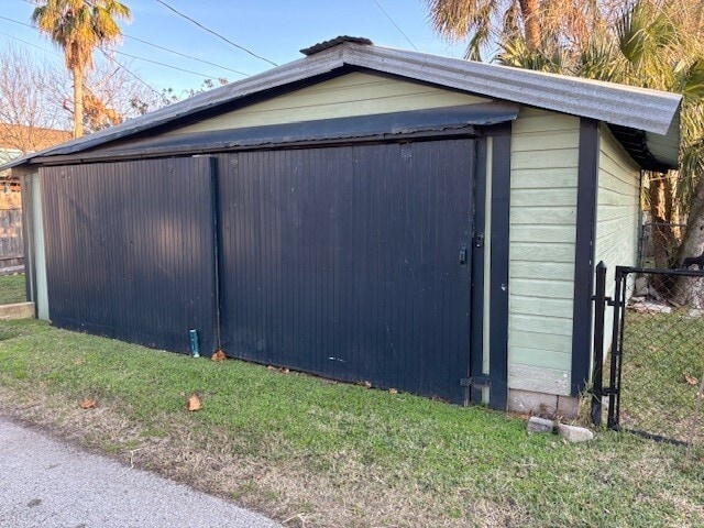 Building Photo - 1220 Avenue K