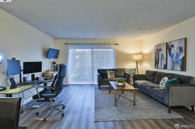 Foto del edificio - 1731 Ellis St