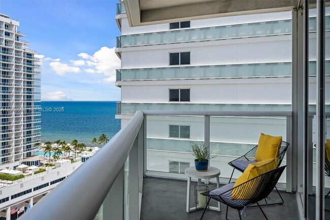Foto del edificio - 3101 Bayshore Dr