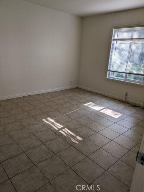 Foto del edificio - 23244 Orange Ave