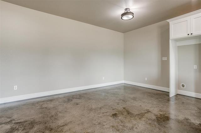 Foto del edificio - 4712 Keller Rd