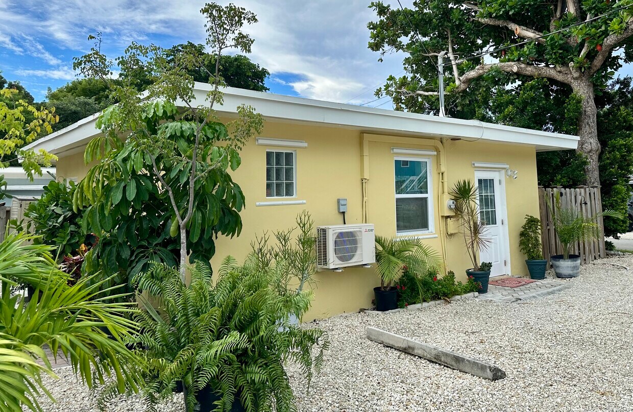 Foto principal - 112 Parker Dr