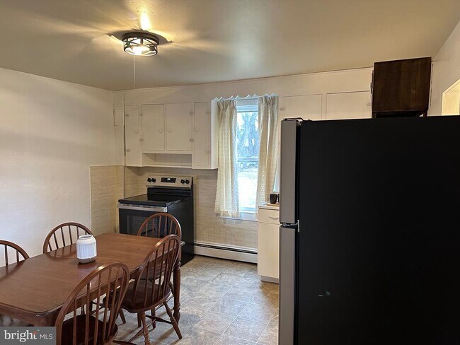 Foto del edificio - 15 Myers Rd