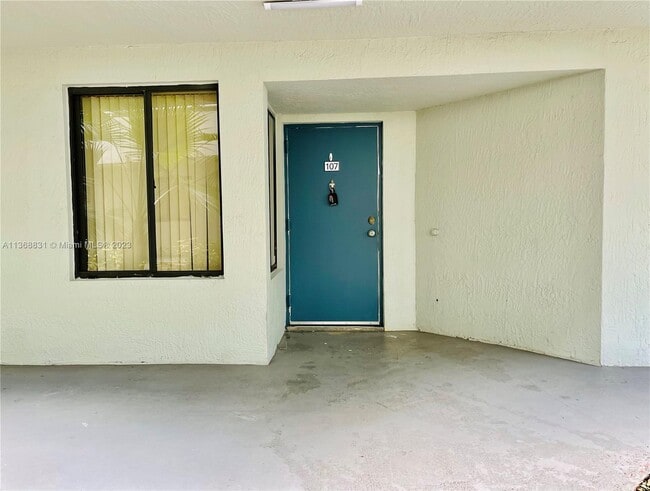 Building Photo - 8205 SW 152nd Ave