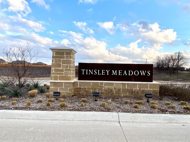 Building Photo - 615 Metallic Tree Ln