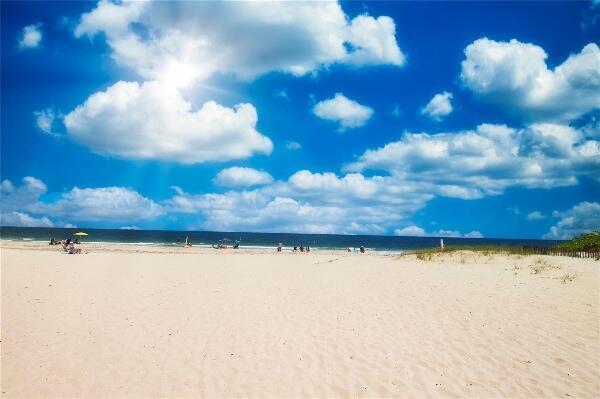 Foto del edificio - 1391 S Ocean Blvd