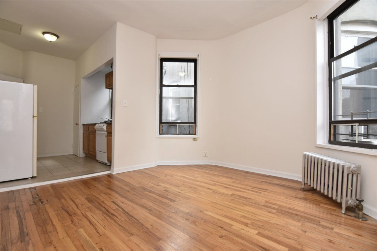 Foto principal - 105 West 138th Street