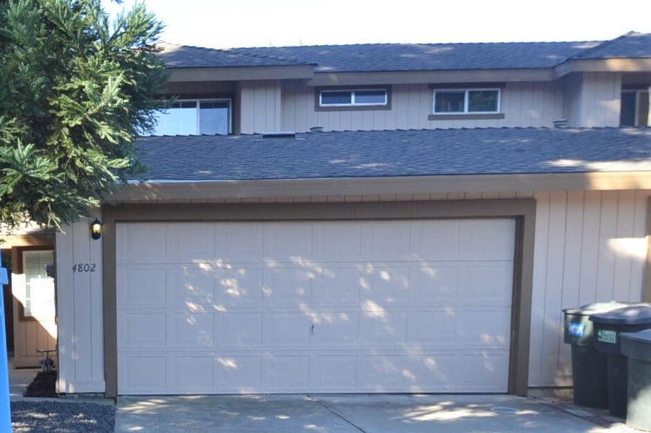 Primary Photo - 4802 Lewis Carroll Way