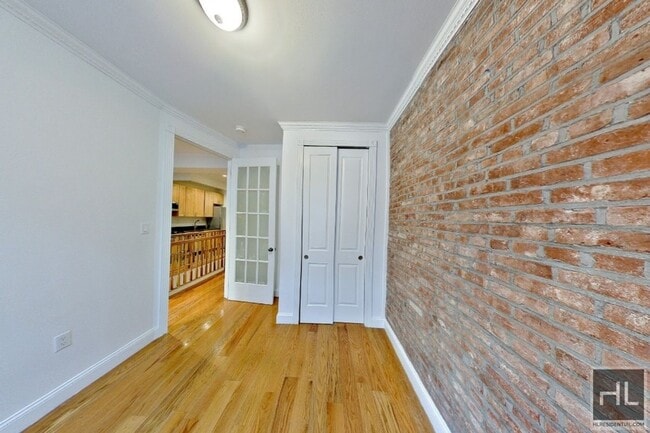 Building Photo - East 100th Street