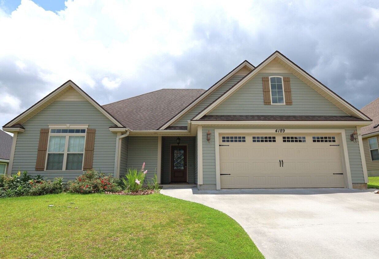 Foto principal - 4189 Addalyn Way