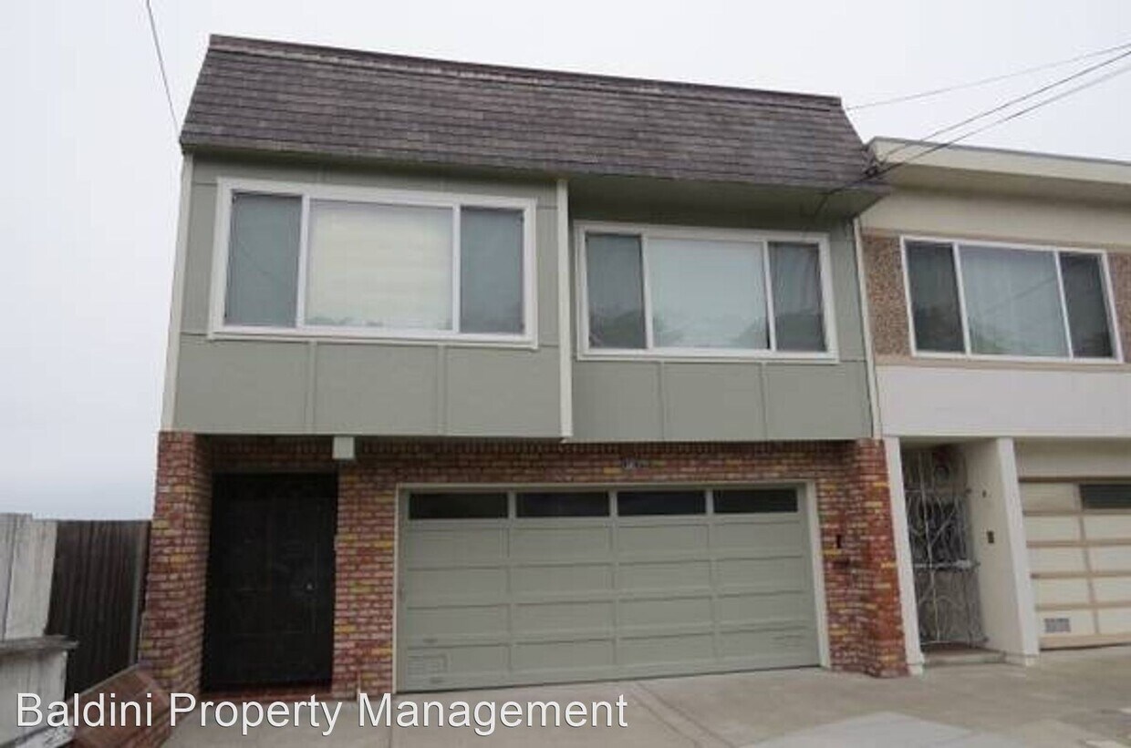 Foto principal - 3 br, 2.5 bath House - 301 Princeton Street