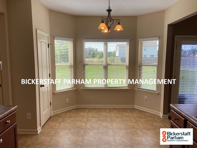 Building Photo - Spacious 2-Story Home with Open Floor Plan