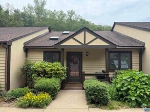 Building Photo - 1303 Branchlands Dr